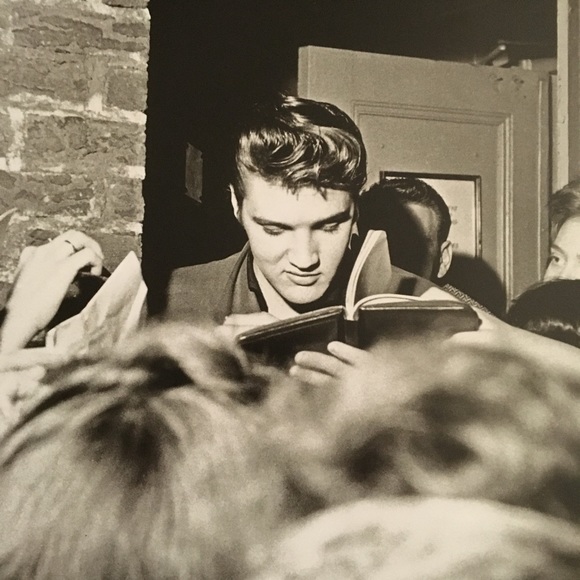 Elvis Presley art matted signing autographs fans - Picture 2 of 2
